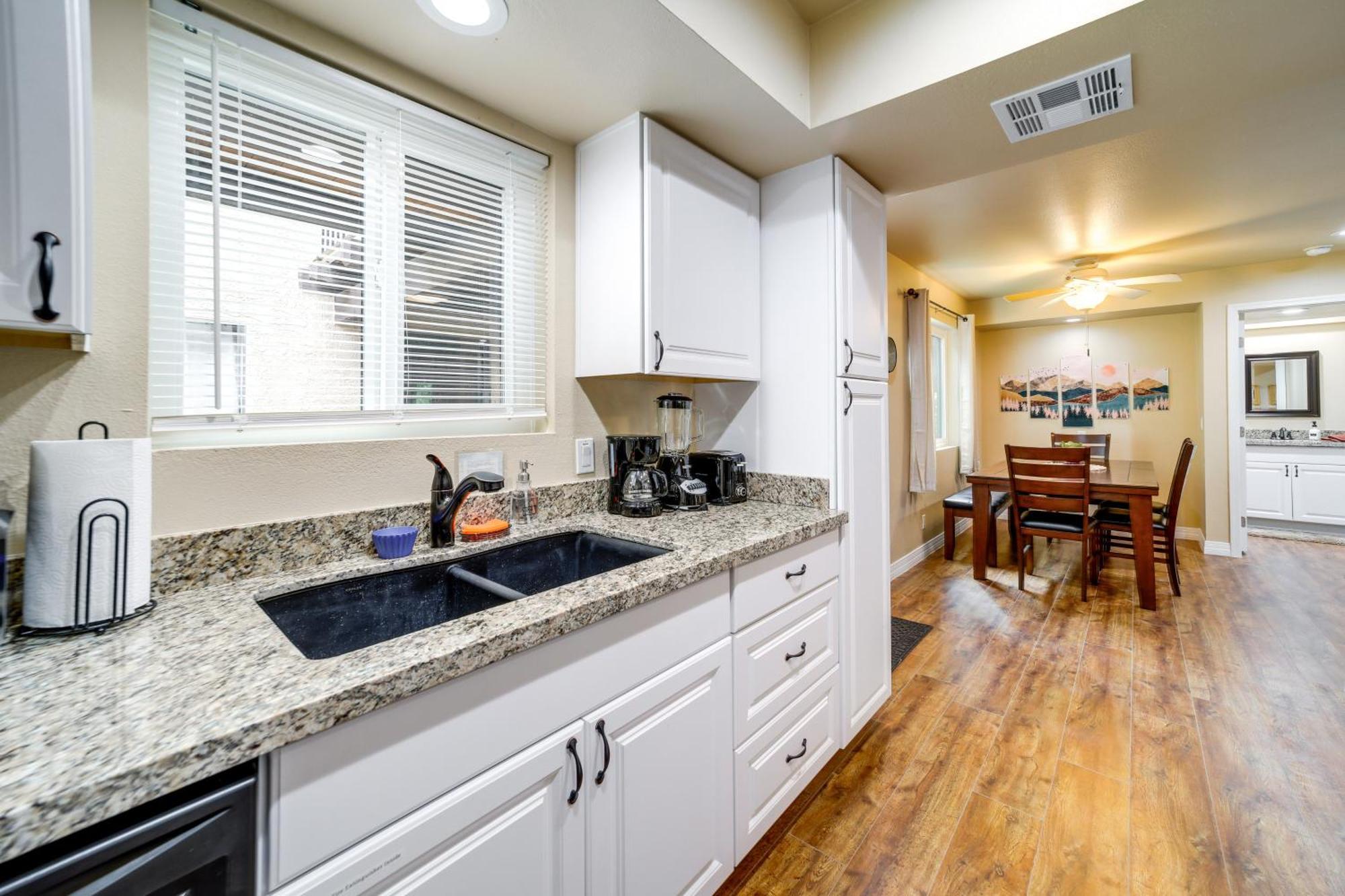 شقة Cozy Sedona Oasis With Pool And Hot Tub Access! المظهر الخارجي الصورة